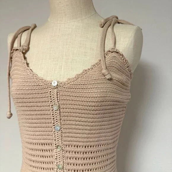 *NEW* Olive + Oak Crochet Dress - Picture 3 of 10